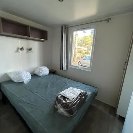 Mobilhome Dans 5 Etoiles 营地 *